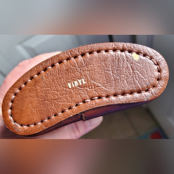 Vintage Flask🍸🍷🍹 - Picture 5 of 11